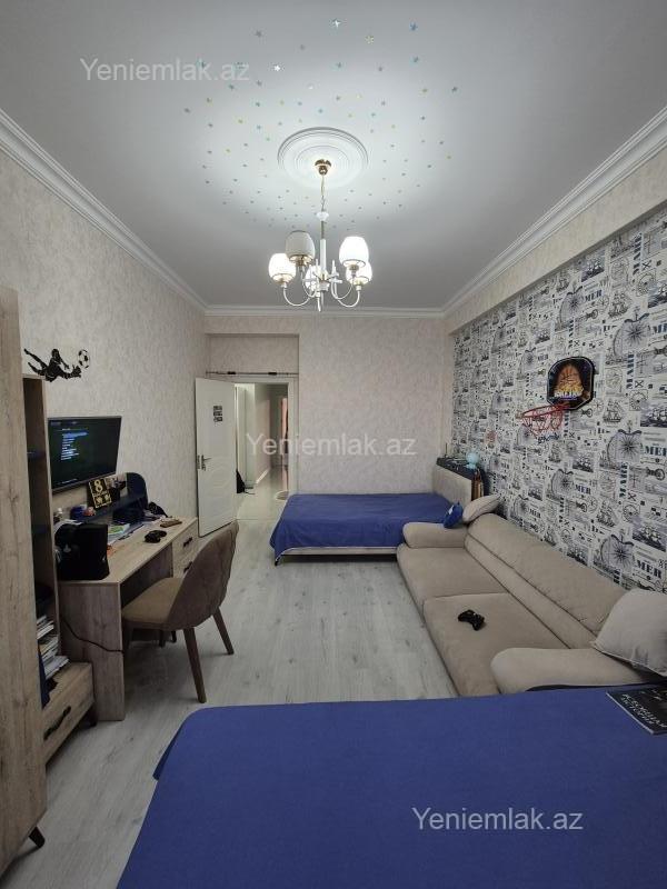 3 otaqlı Bina evi menzil, Sumqayıt Bulvarı, Sumqayıt