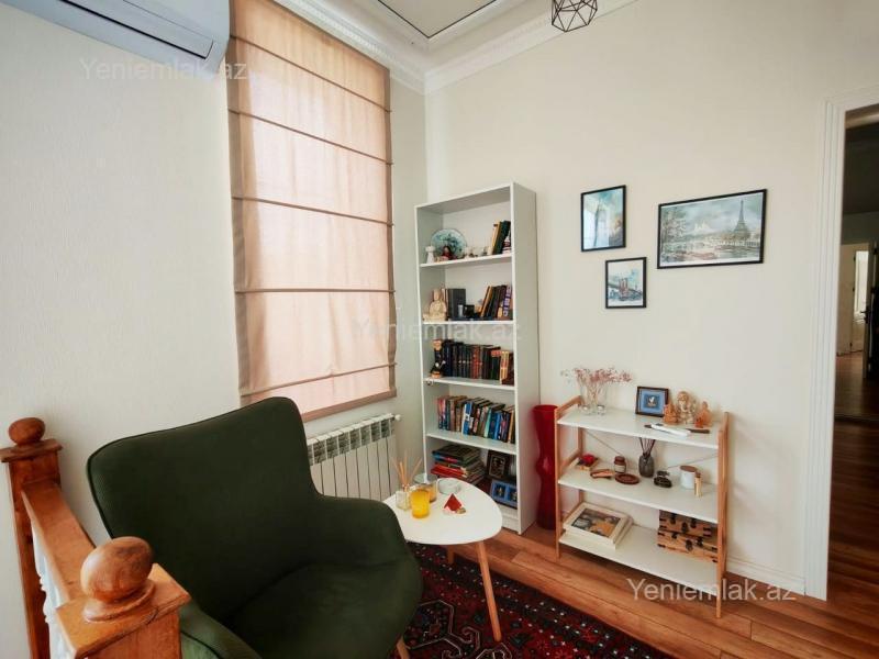 1 otaqlı Həyət evi / Villa, Səbail rayonu, Bakı