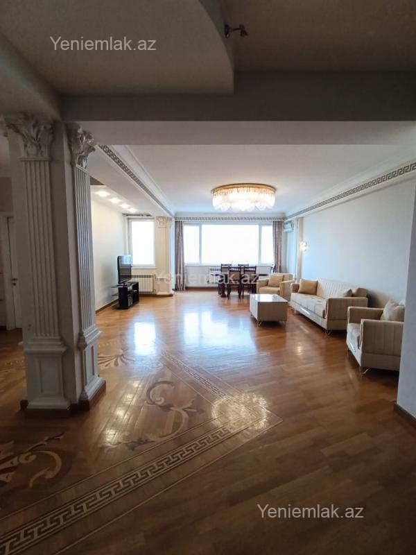 3 otaqlı Bina evi menzil, Səbail rayonu, Bakı