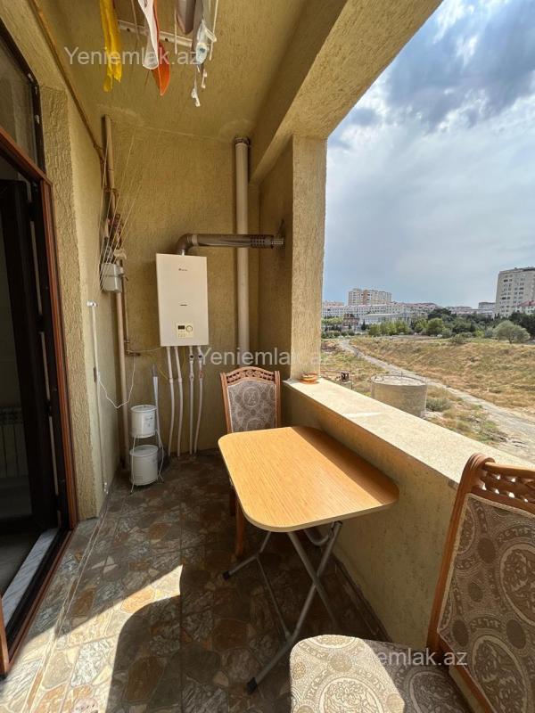 3 otaqlı Bina evi menzil, Sumqayıt Bulvarı, Sumqayıt
