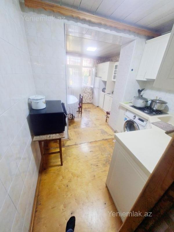 3 otaqlı Bina evi menzil, 1-ci mikrorayon, Sumqayıt