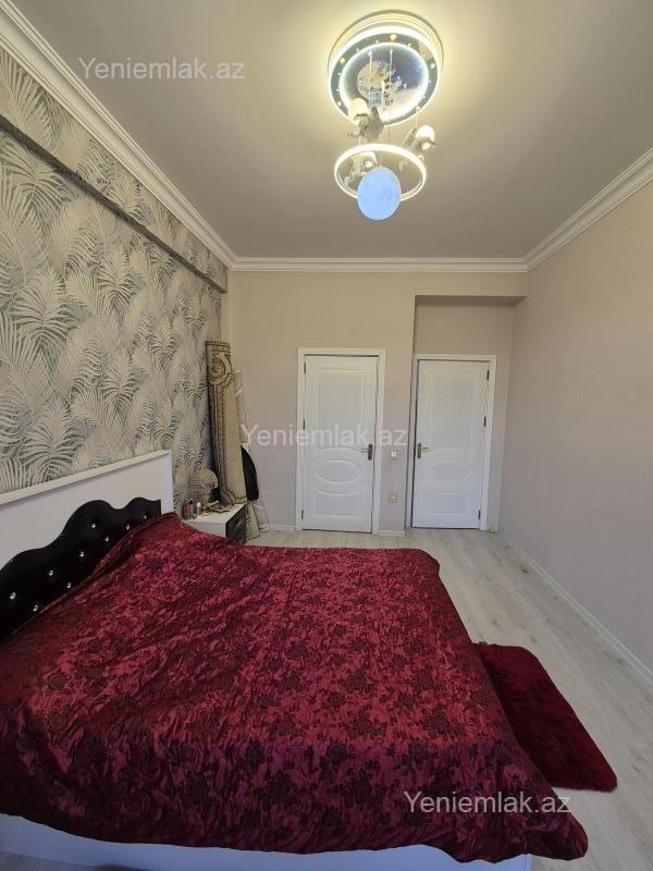 3 otaqlı Bina evi menzil, Sumqayıt Bulvarı, Sumqayıt