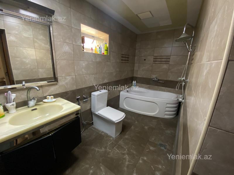 8 otaqlı Həyət evi / Villa, Sabunçu rayonu, Bakı
