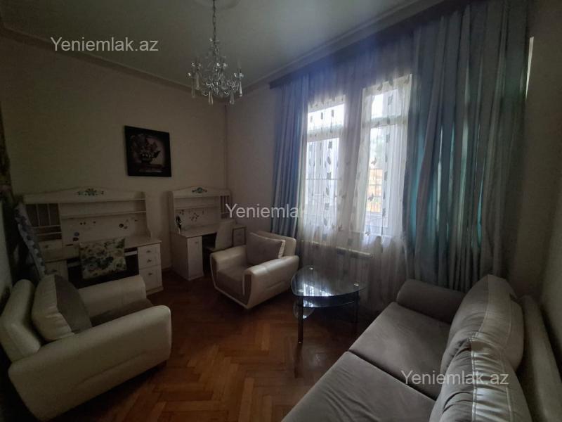 6 otaqlı Bina evi menzil, Səbail rayonu, Bakı