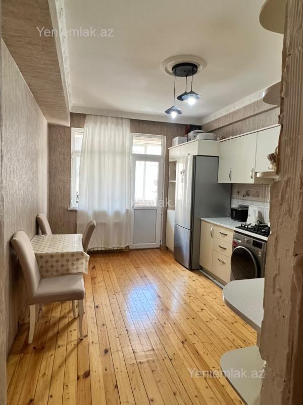 3 otaqlı Bina evi menzil, Qurtuluş 93, Abşeron