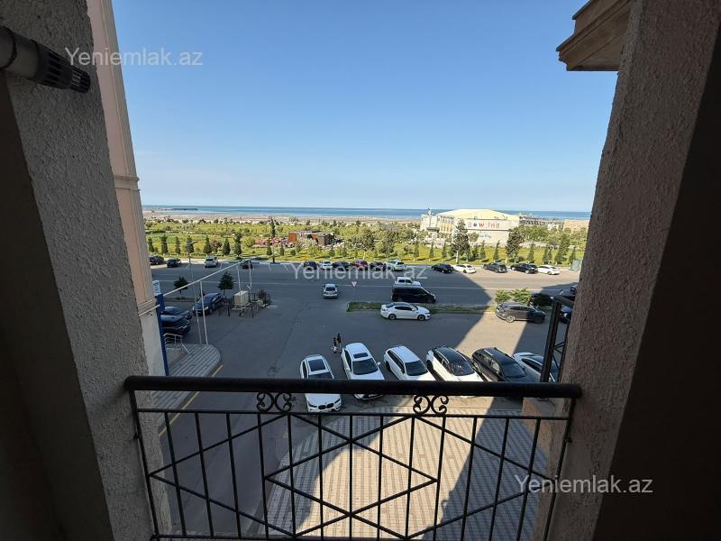 3 otaqlı Bina evi menzil, Sumqayıt Bulvarı, Sumqayıt
