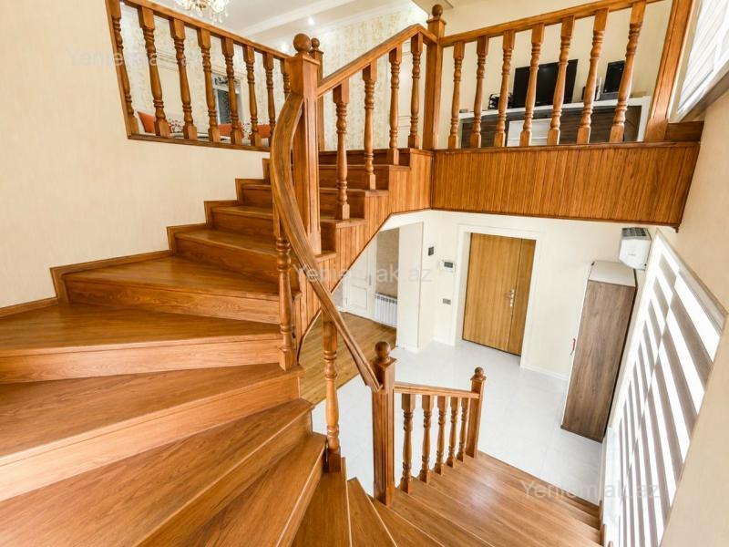 7 otaqlı Həyət evi / Villa, Sabunçu rayonu, Bakı