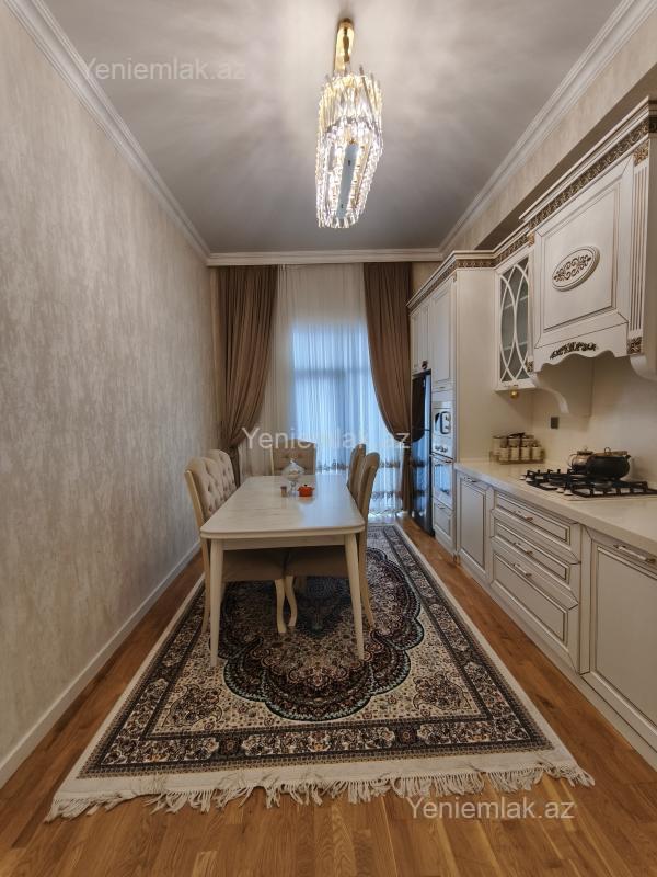 3 otaqlı Bina evi menzil, Sumqayıt Bulvarı, Sumqayıt