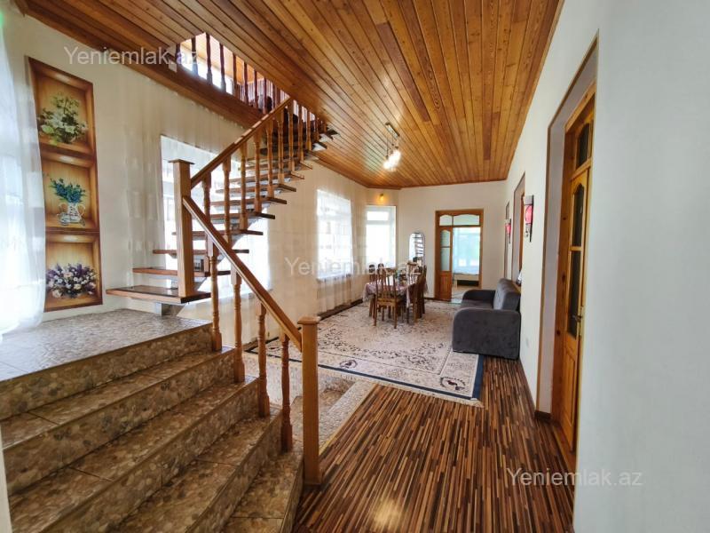 8 otaqlı Həyət evi / Villa, Şəki