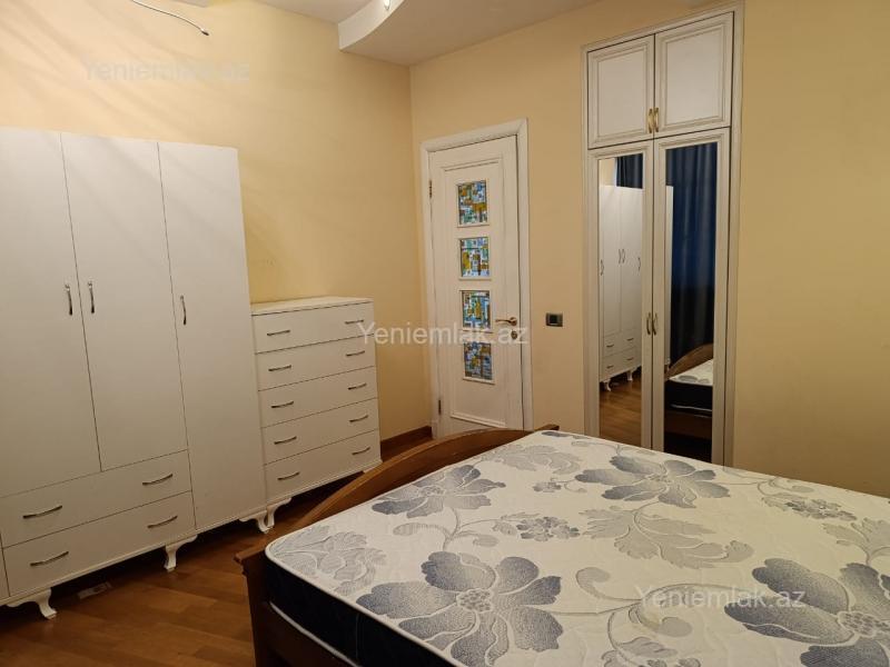 3 otaqlı Bina evi menzil, Səbail rayonu, Bakı