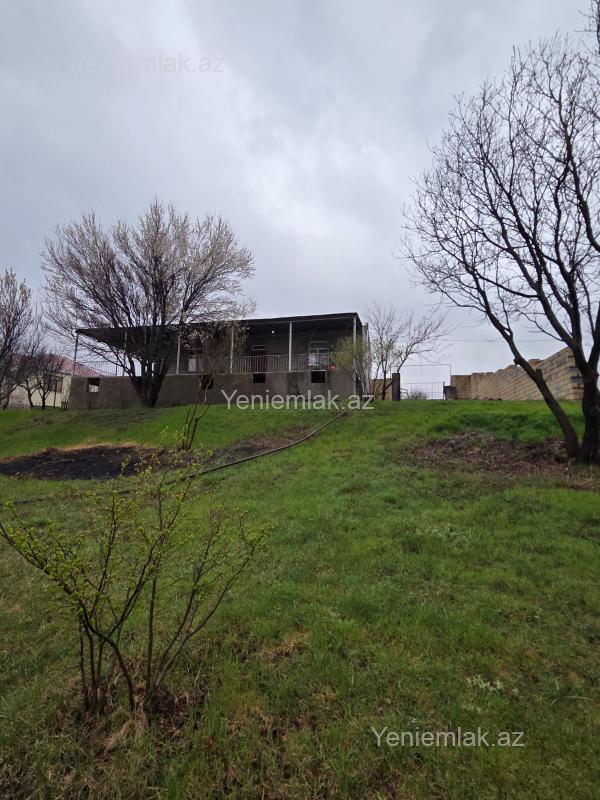 3 otaqlı Həyət evi / Villa, Xızı