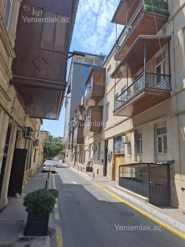 3 otaqlı Bina evi menzil, Nəsimi rayonu, Bakı