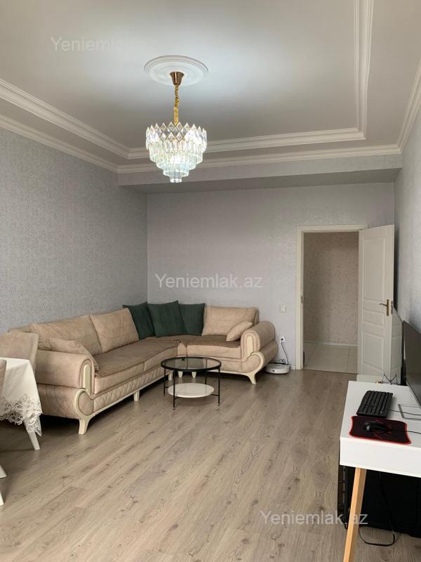 3 otaqlı Bina evi menzil, Sumqayıt Bulvarı, Sumqayıt
