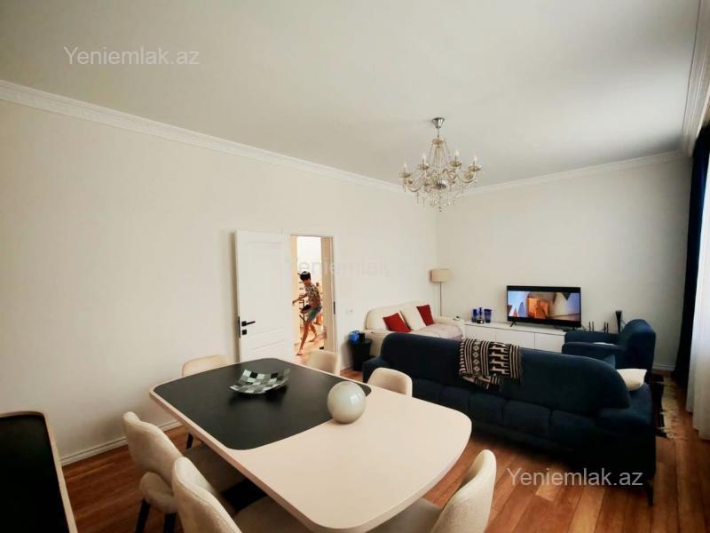 1 otaqlı Həyət evi / Villa, Səbail rayonu, Bakı
