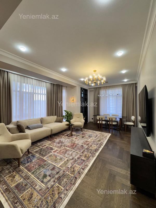 4 otaqlı Bina evi menzil, Səbail rayonu, Bakı
