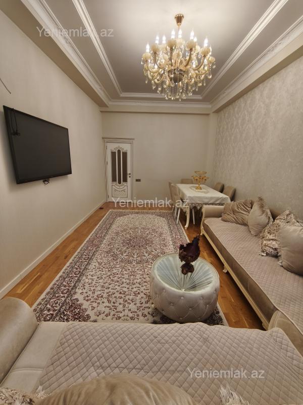 3 otaqlı Bina evi menzil, Sumqayıt Bulvarı, Sumqayıt