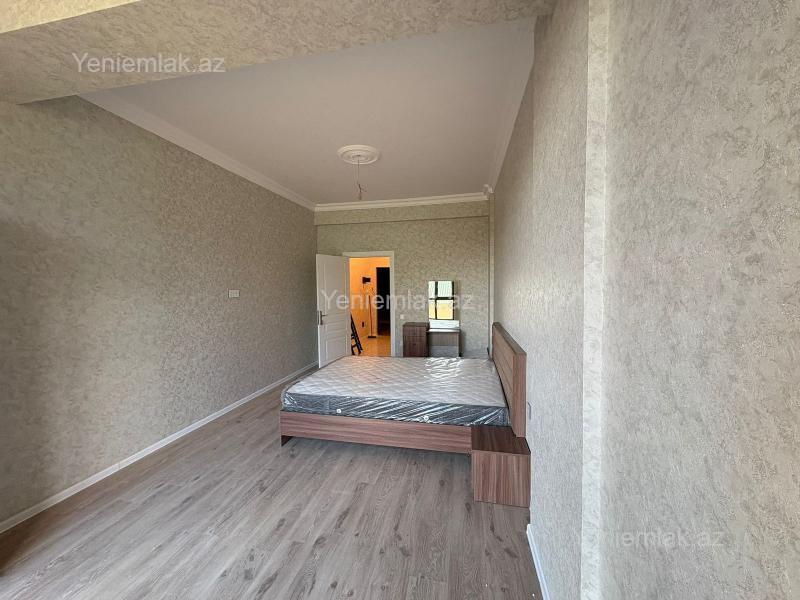 3 otaqlı Bina evi menzil, Sumqayıt Bulvarı, Sumqayıt