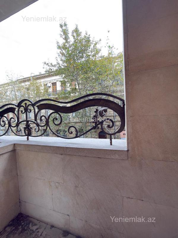 1 otaqlı Bina evi menzil, Səbail rayonu, Bakı