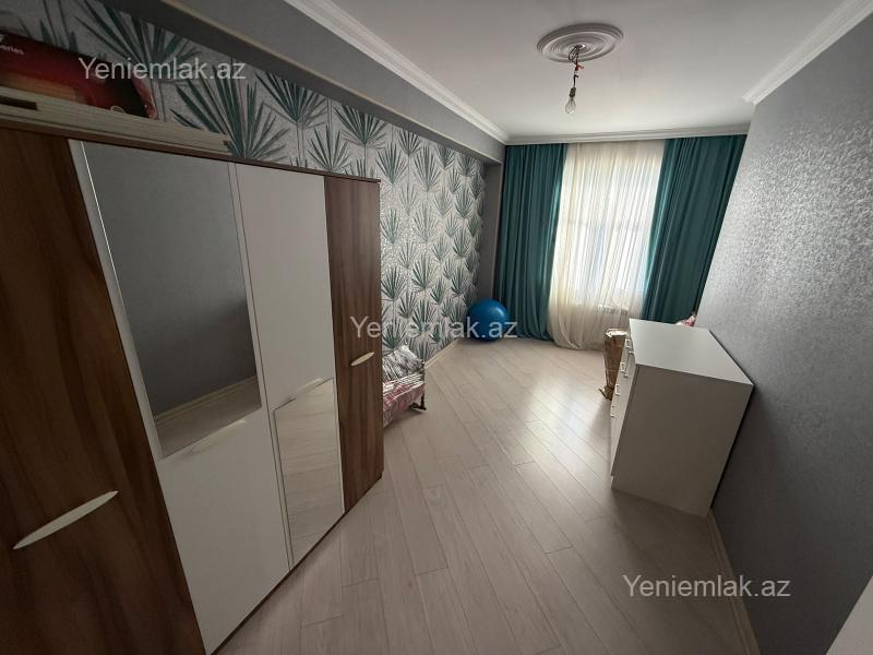 3 otaqlı Bina evi menzil, Sumqayıt Bulvarı, Sumqayıt