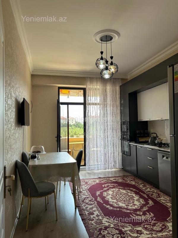 3 otaqlı Bina evi menzil, Sumqayıt Bulvarı, Sumqayıt