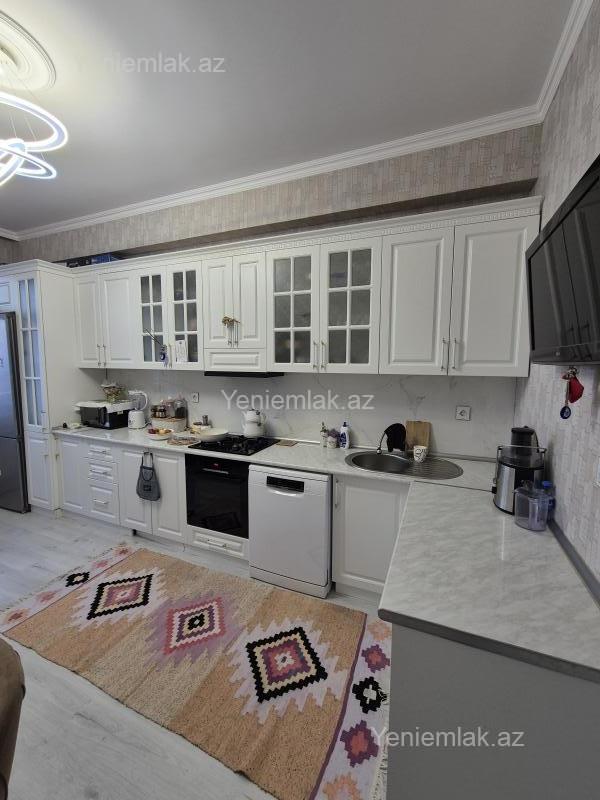 3 otaqlı Bina evi menzil, Sumqayıt Bulvarı, Sumqayıt