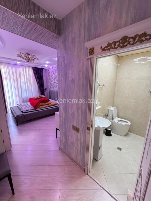 3 otaqlı Bina evi menzil, Sumqayıt Bulvarı, Sumqayıt