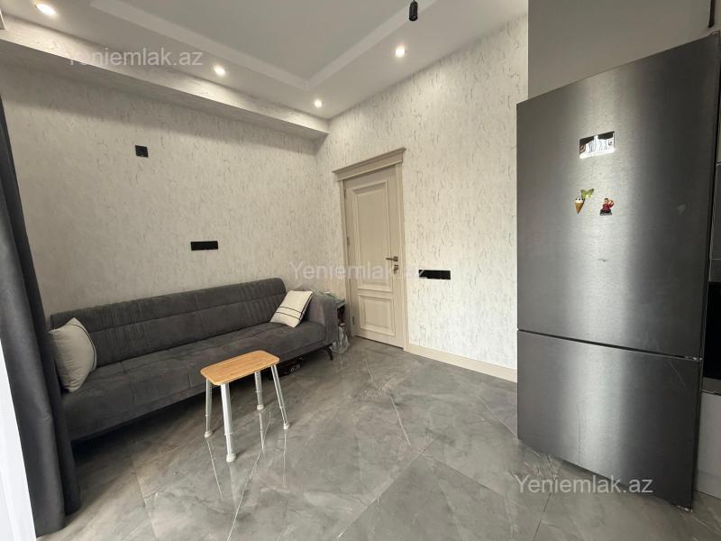 3 otaqlı Bina evi menzil, Sumqayıt Bulvarı, Sumqayıt