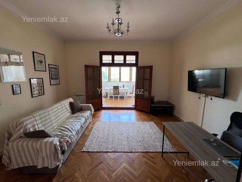 2 otaqlı Bina evi menzil, Səbail rayonu, Bakı