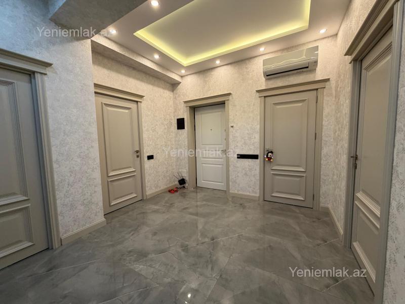 3 otaqlı Bina evi menzil, Sumqayıt Bulvarı, Sumqayıt