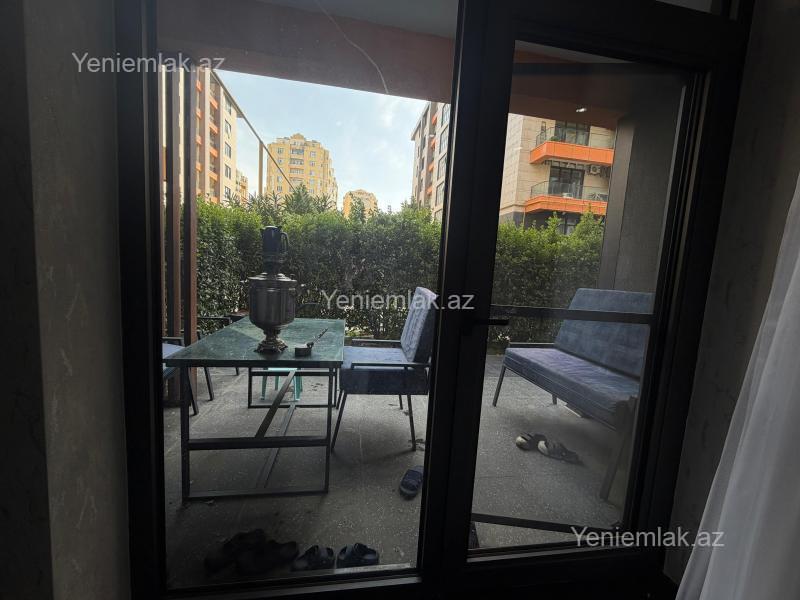 3 otaqlı Bina evi menzil, Sumqayıt Bulvarı, Sumqayıt