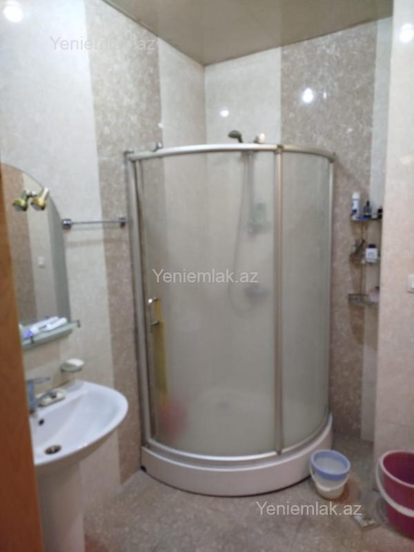 3 otaqlı Bina evi menzil, Səbail rayonu, Bakı