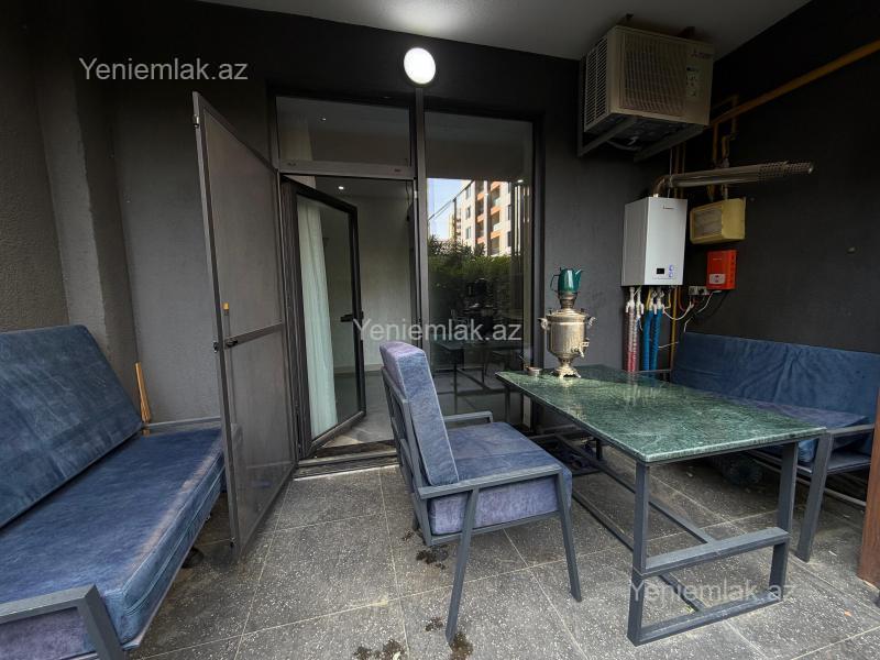 3 otaqlı Bina evi menzil, Sumqayıt Bulvarı, Sumqayıt