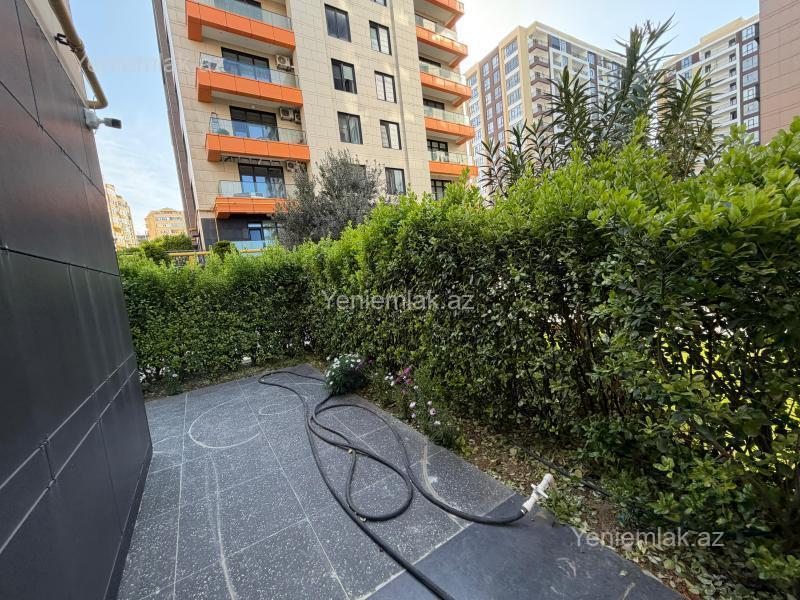3 otaqlı Bina evi menzil, Sumqayıt Bulvarı, Sumqayıt