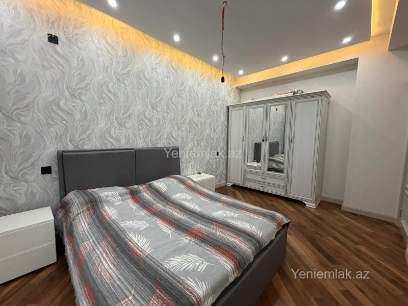 3 otaqlı Bina evi menzil, Sumqayıt Bulvarı, Sumqayıt