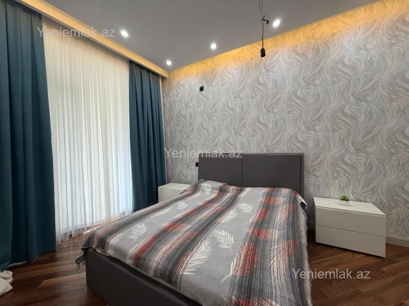 3 otaqlı Bina evi menzil, Sumqayıt Bulvarı, Sumqayıt