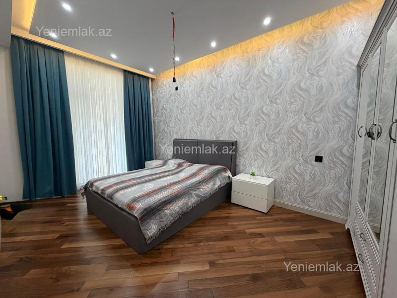 3 otaqlı Bina evi menzil, Sumqayıt Bulvarı, Sumqayıt