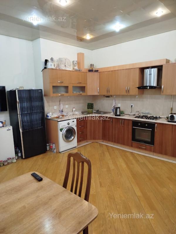 3 otaqlı Bina evi menzil, Səbail rayonu, Bakı