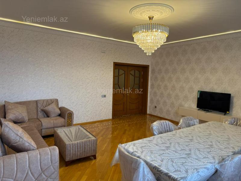3 otaqlı Bina evi menzil, 1-ci mikrorayon, Sumqayıt