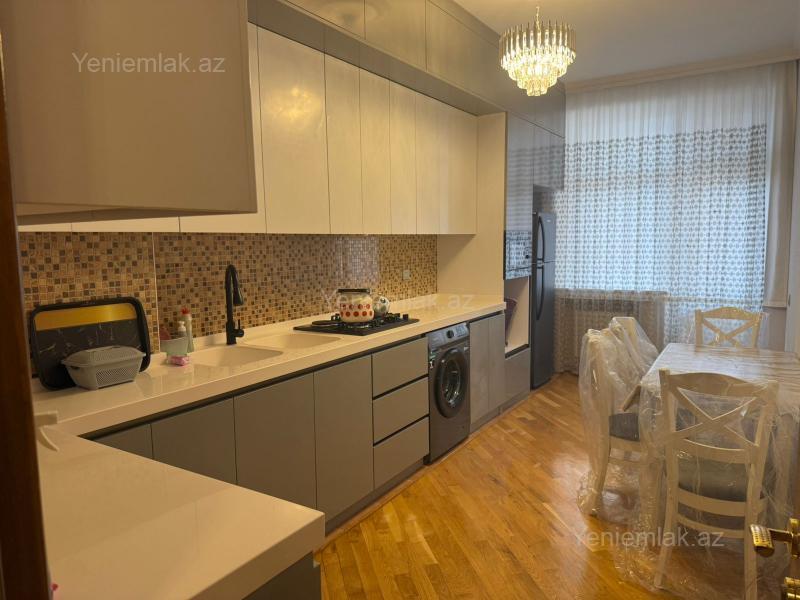 3 otaqlı Bina evi menzil, 1-ci mikrorayon, Sumqayıt