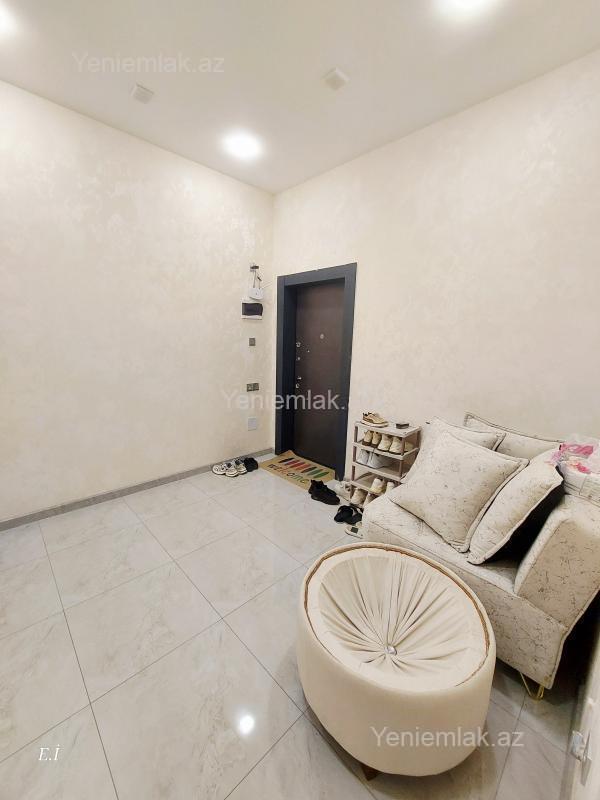 3 otaqlı Bina evi menzil, Sumqayıt Bulvarı, Sumqayıt