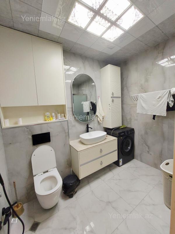 3 otaqlı Bina evi menzil, Sumqayıt Bulvarı, Sumqayıt