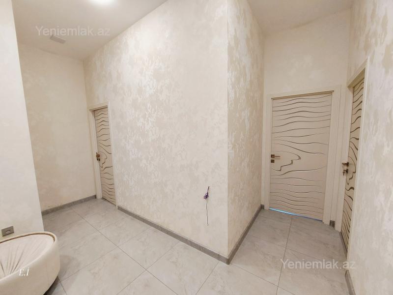 3 otaqlı Bina evi menzil, Sumqayıt Bulvarı, Sumqayıt
