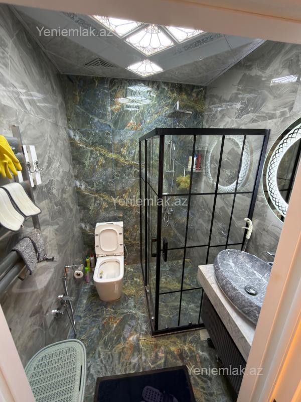 3 otaqlı Bina evi menzil, Sumqayıt Bulvarı, Sumqayıt