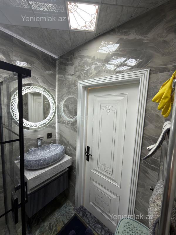 3 otaqlı Bina evi menzil, Sumqayıt Bulvarı, Sumqayıt