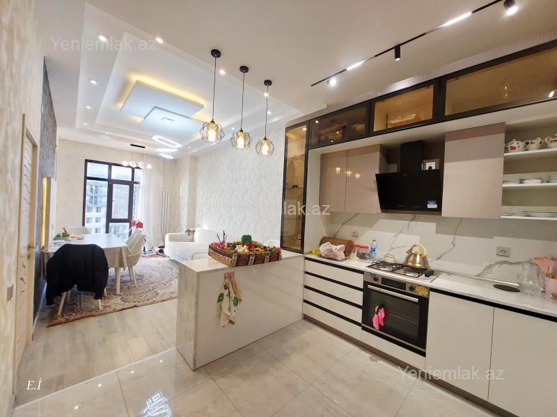 3 otaqlı Bina evi menzil, Sumqayıt Bulvarı, Sumqayıt