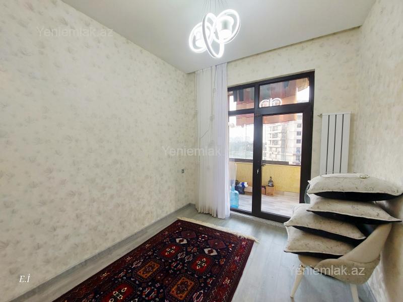 3 otaqlı Bina evi menzil, Sumqayıt Bulvarı, Sumqayıt