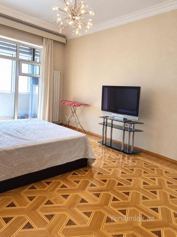 3 otaqlı Bina evi menzil, Yasamal rayonu, Bakı