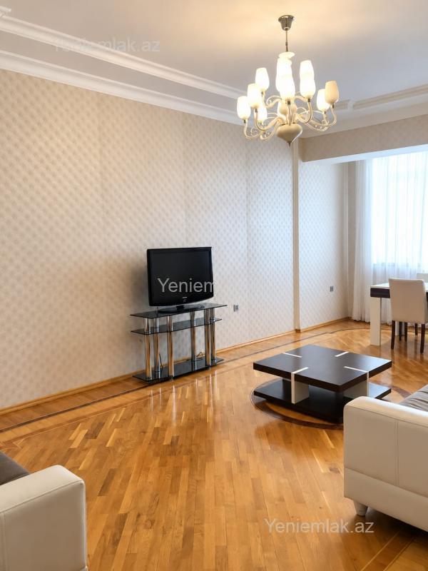 3 otaqlı Bina evi menzil, Yasamal rayonu, Bakı