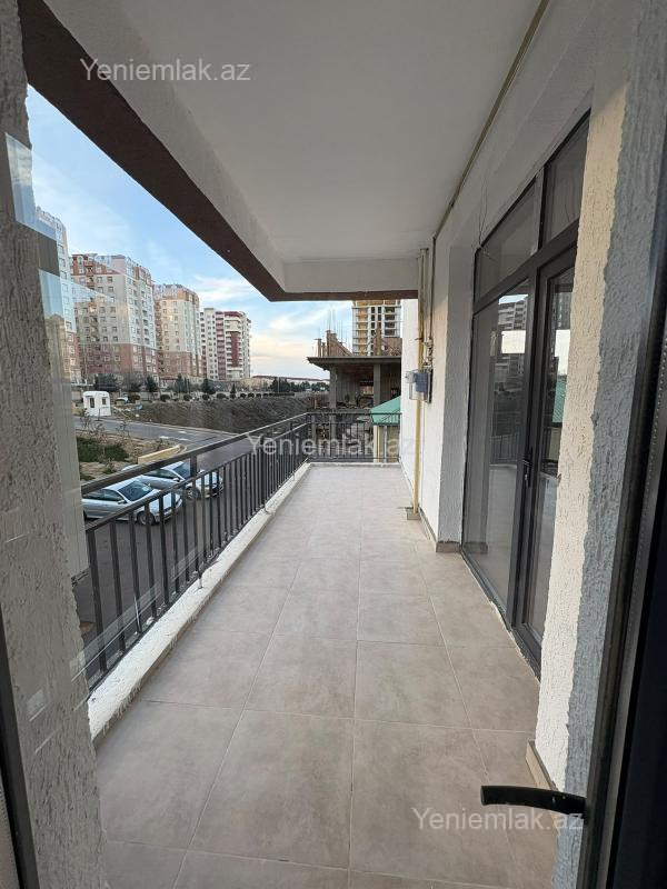 3 otaqlı Bina evi menzil, Sumqayıt Bulvarı, Sumqayıt