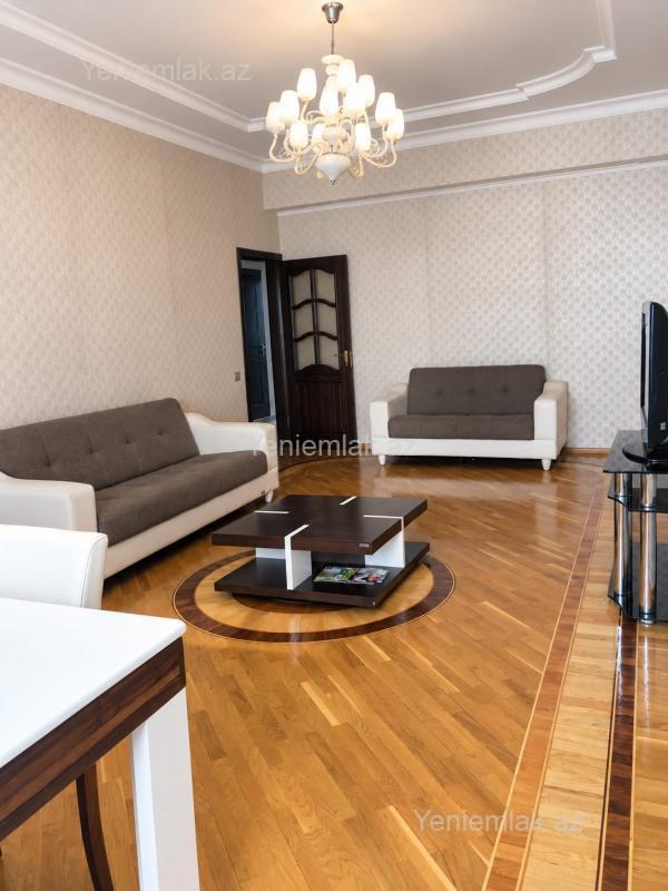 3 otaqlı Bina evi menzil, Yasamal rayonu, Bakı